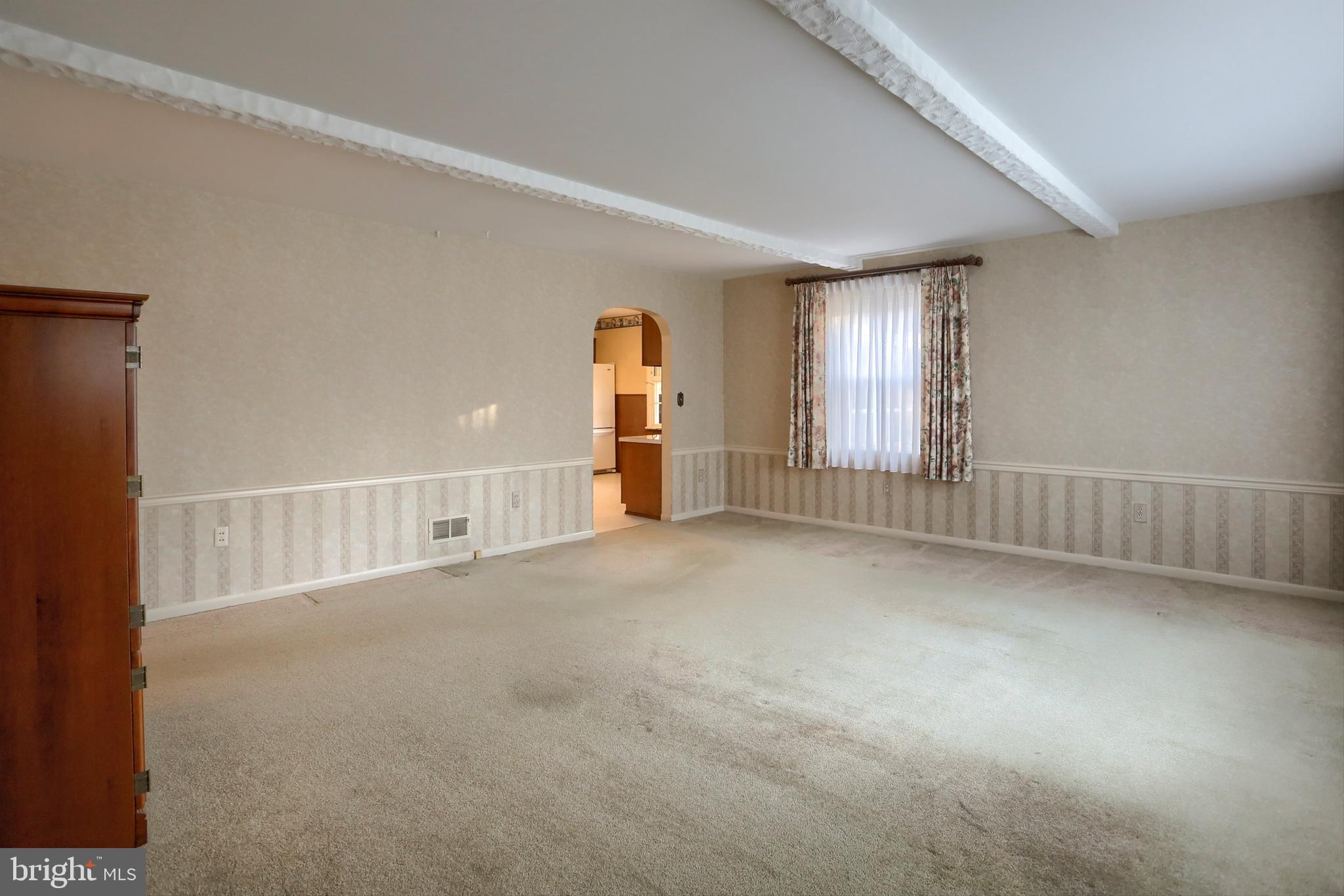 33 Greystone Road Carlisle, PA 17013 - Photo 8 of 27 Gallery Image 8