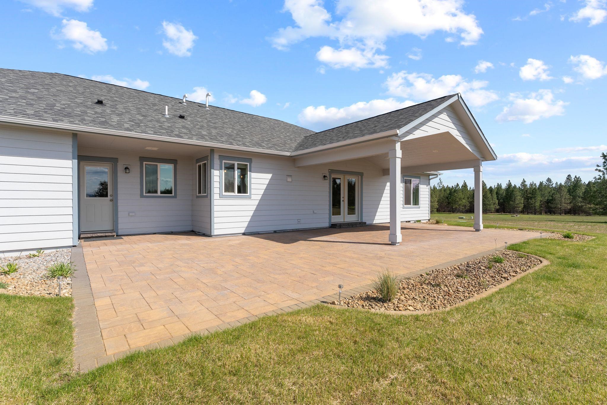 27907 North Bruce Road Chattaroy, WA 99003 - Photo 32 of 49