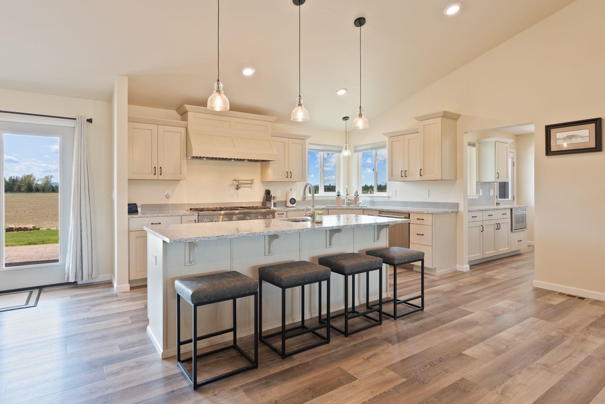 27907 North Bruce Road Chattaroy, WA 99003 - Photo 4 of 49