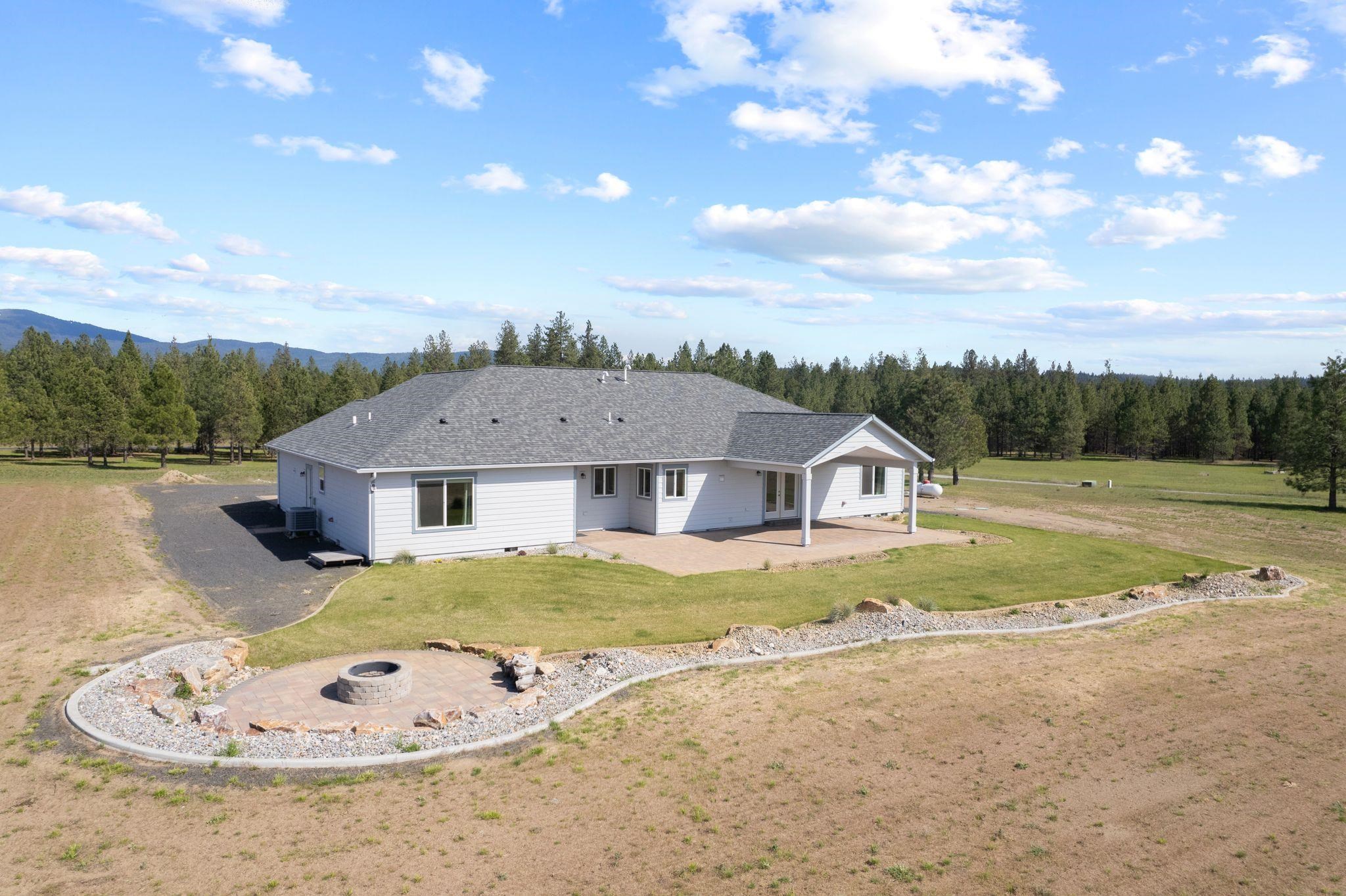 27907 North Bruce Road Chattaroy, WA 99003 - Photo 43 of 49