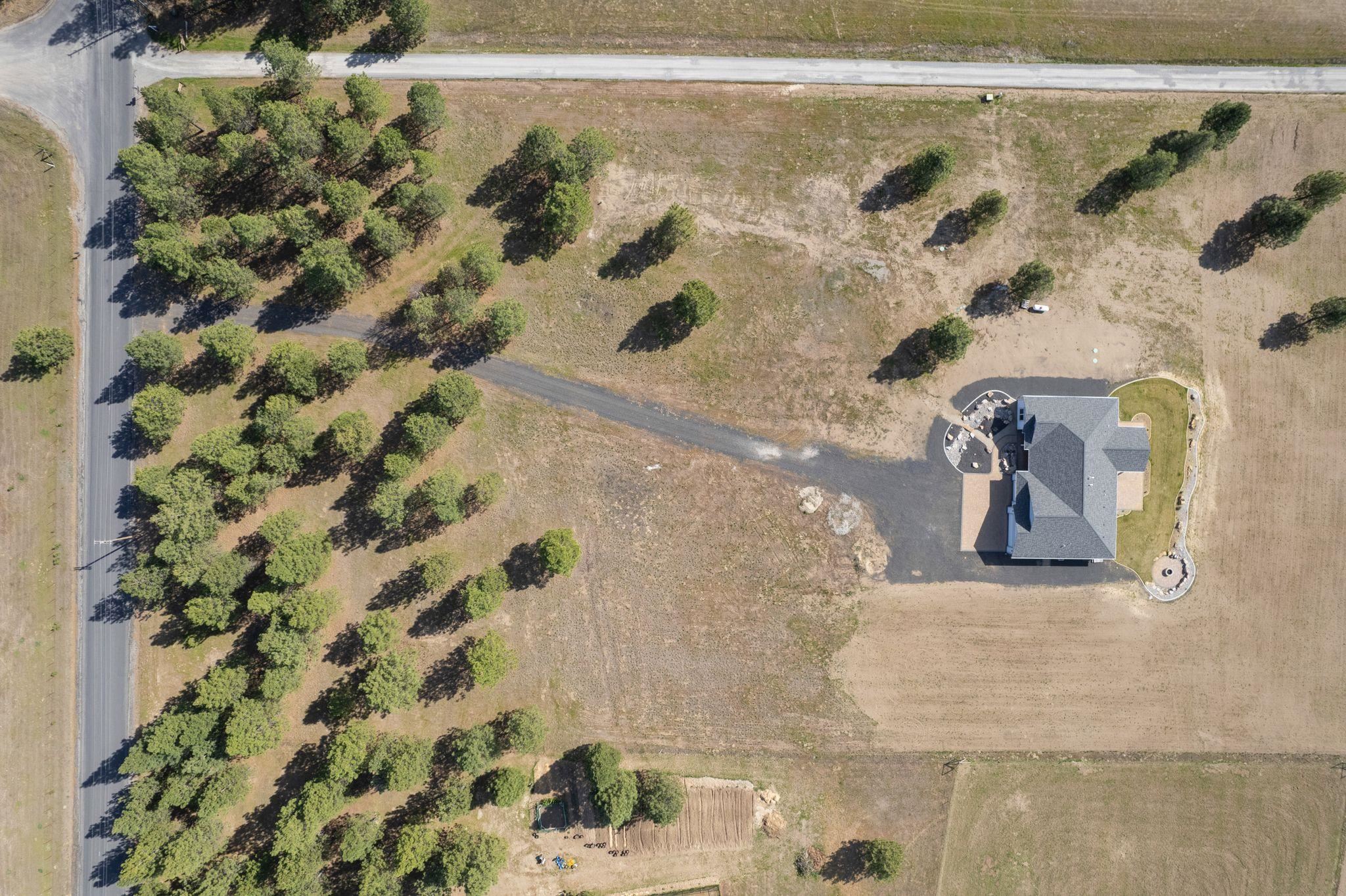 27907 North Bruce Road Chattaroy, WA 99003 - Photo 44 of 49