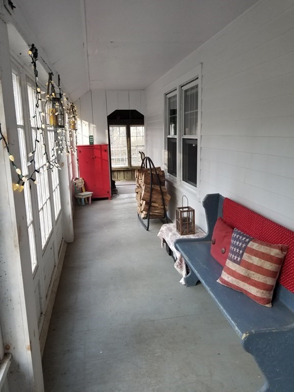 20 Wolcott Road Southampton, MA 01073 - Photo 3 of 14