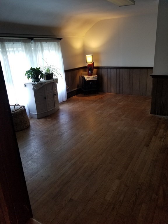 20 Wolcott Road Southampton, MA 01073 - Photo 6 of 14