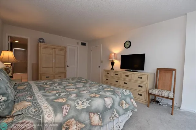 $3,400 | 525 North Ocean Boulevard, Unit 522, Pompano Beach, FL 33062