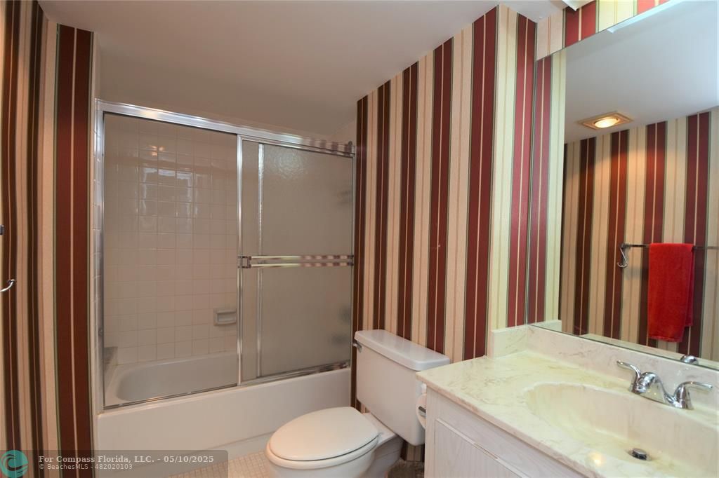 525 North Ocean Boulevard, Unit 522 Pompano Beach, FL 33062 - Photo 22 of 34