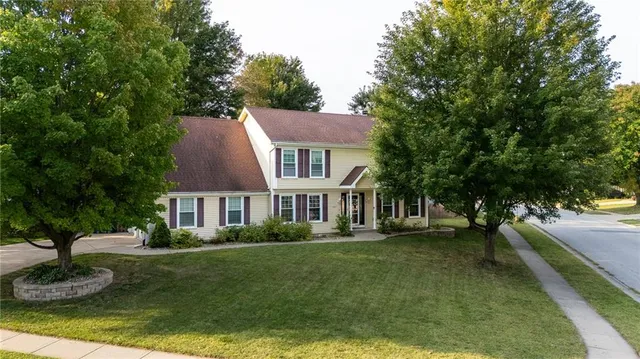 $455,000 | 1327 Easton Court, Liberty, MO 64068