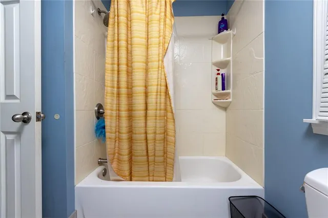 $455,000 | 1327 Easton Court, Liberty, MO 64068