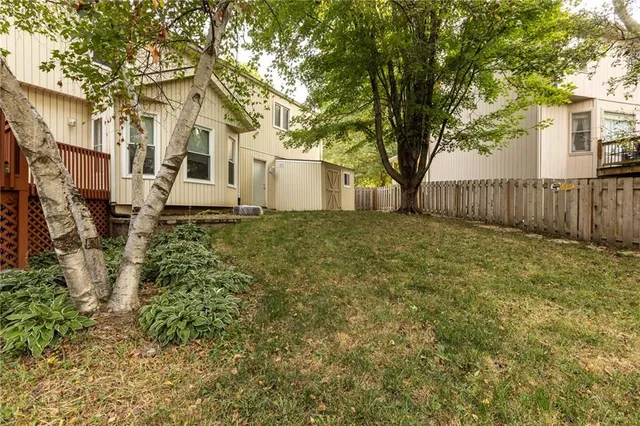 $455,000 | 1327 Easton Court, Liberty, MO 64068