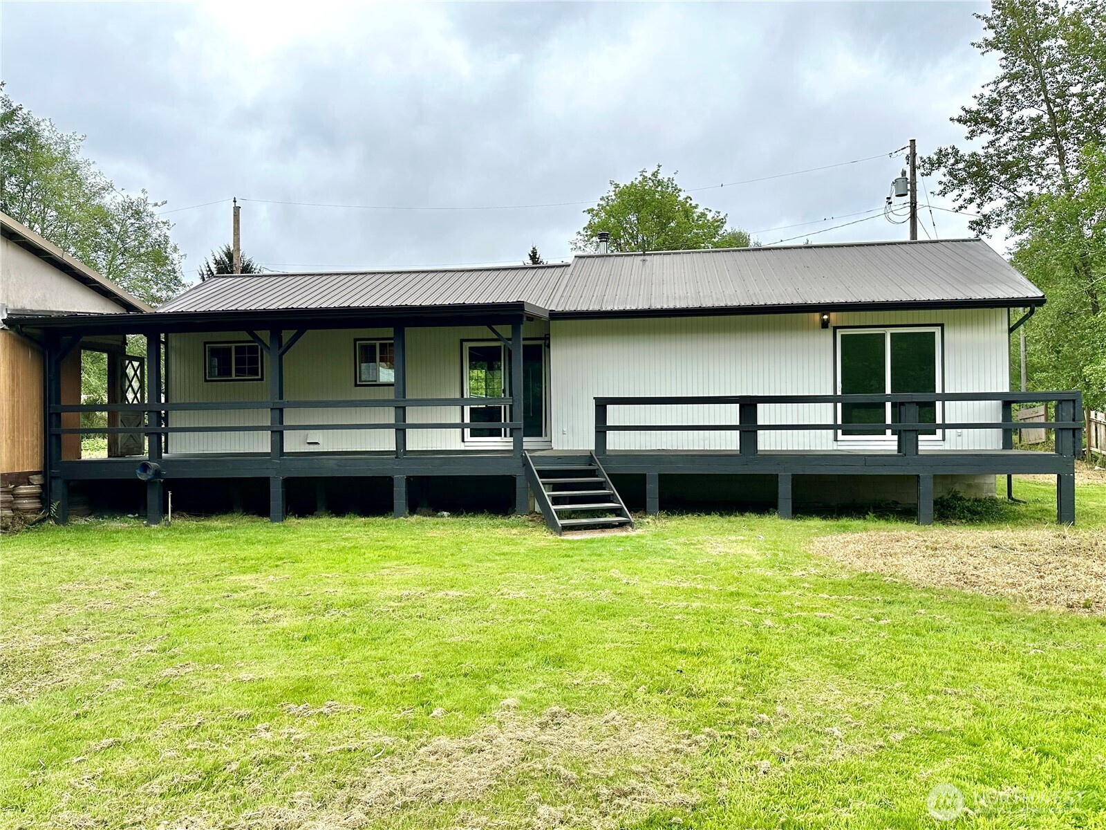 120 Hammer Way Forks, WA 98331 - Photo 3 of 33