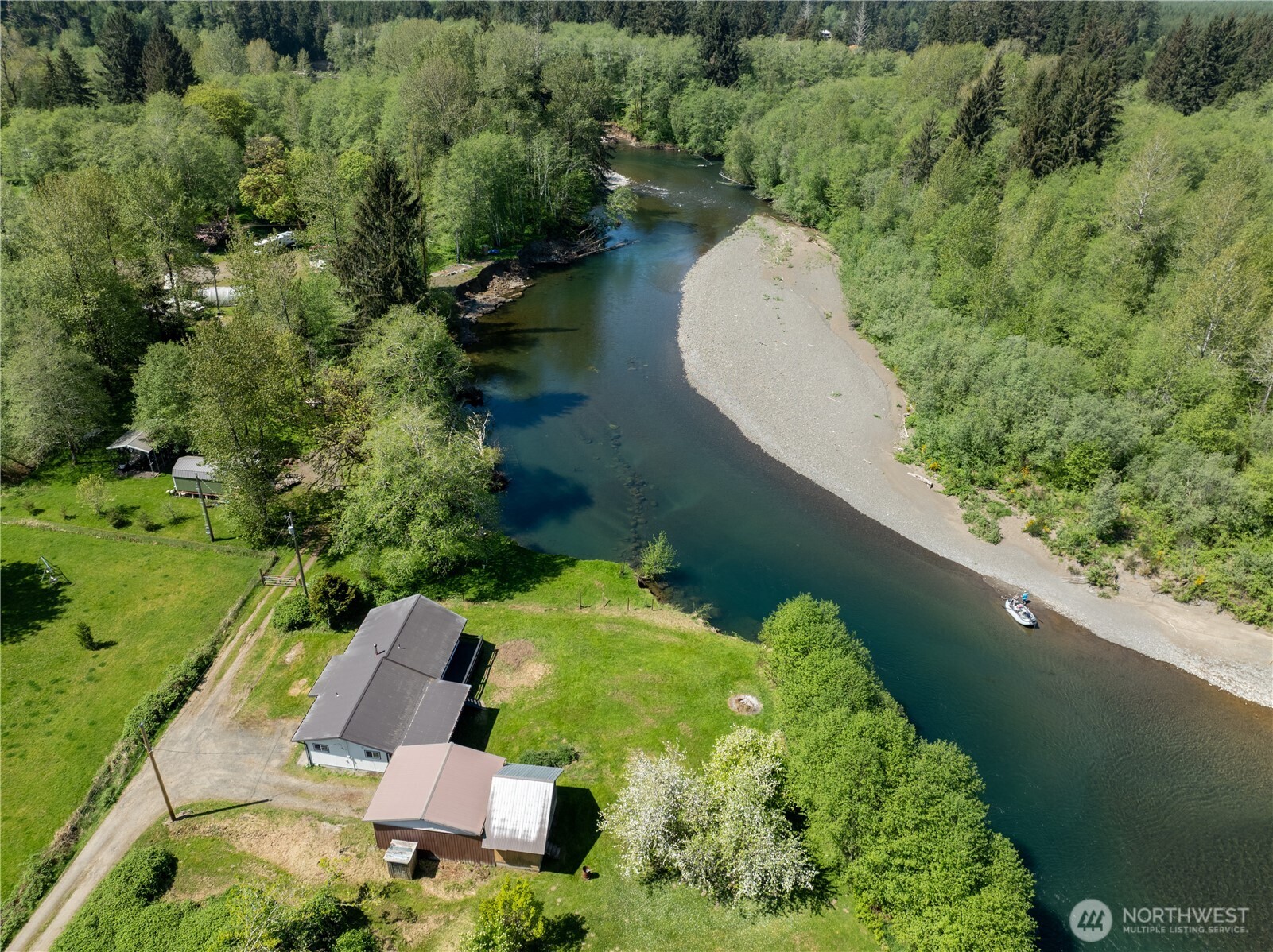 120 Hammer Way Forks, WA 98331 - Photo 4 of 33