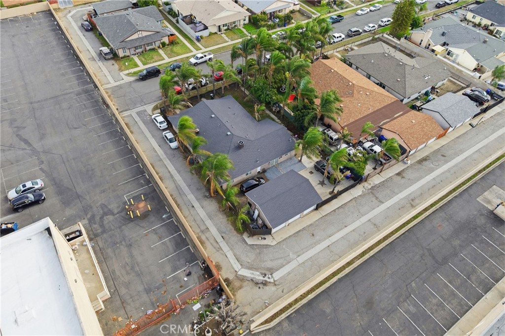 610 South Olive Avenue Rialto, CA 92376 - Photo 35 of 44 an aerial view of a house