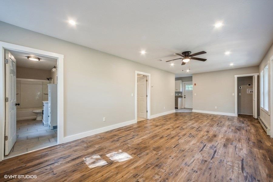 9 River Road Bow, NH 03304 - Photo 3 of 19