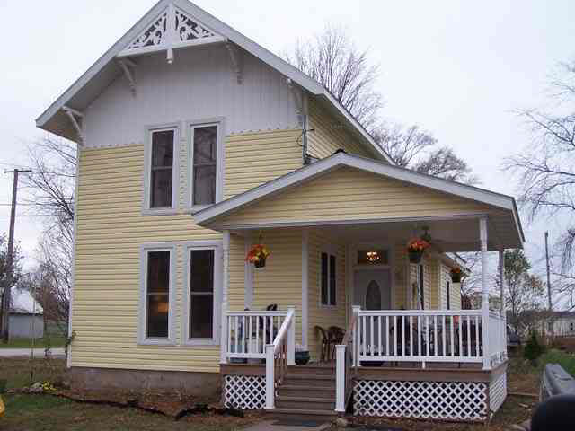 680 Kelly St Extension Rome City, IN 46784 - Photo 1 of 21