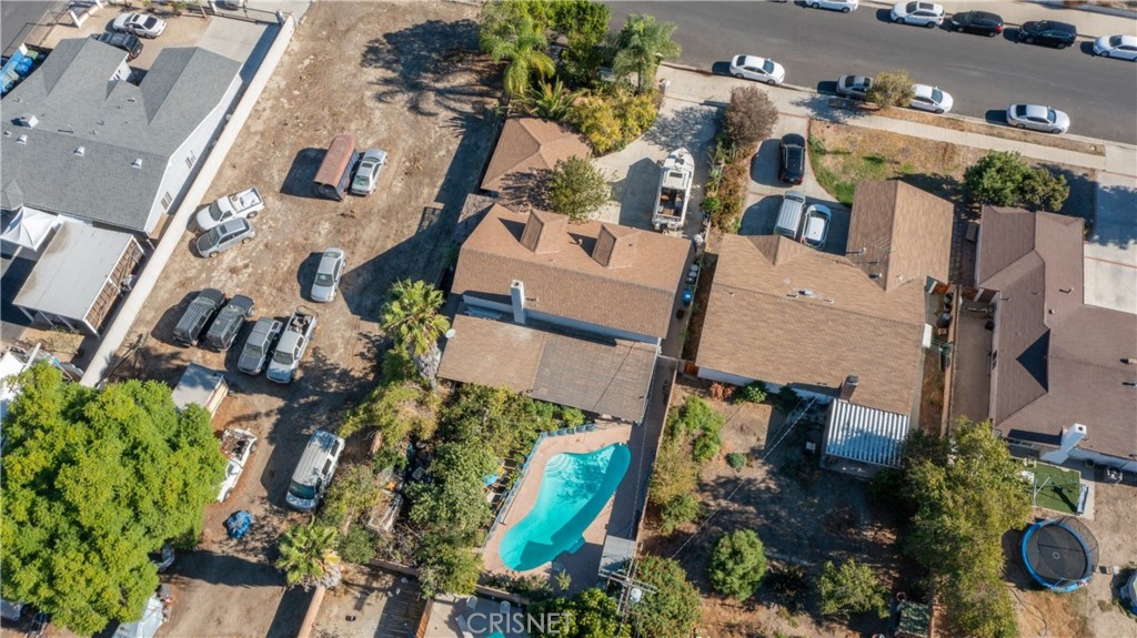 9021 Oneida Avenue Sun Valley, CA 91352 - Photo 24 of 36 an aerial view of residential houses with outdoor space