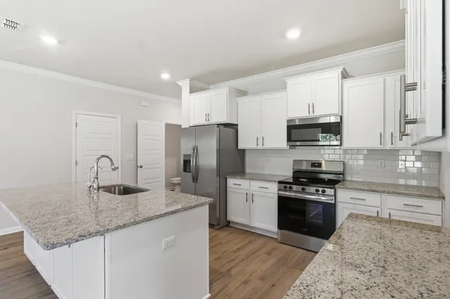 $454,900 | 83 Bedford Loop, Crawfordville, FL 32327