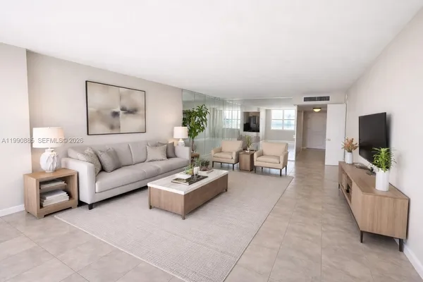 $2,700 | 6039 Collins Avenue, Unit PH10, Miami Beach, FL 33140