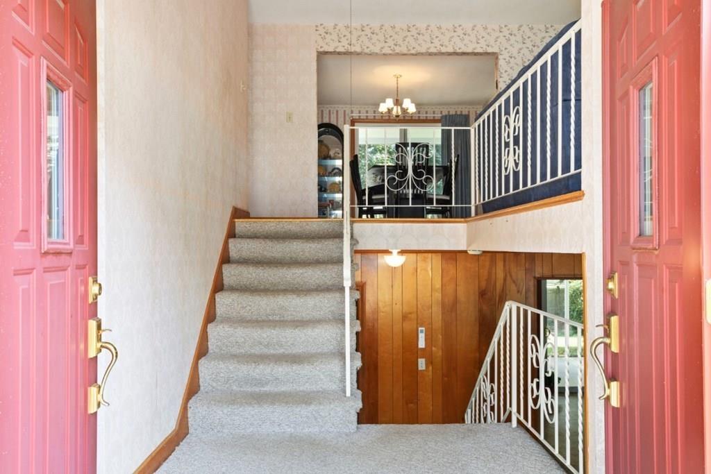 2 Apollo Circle Andover, MA 01810 - Photo 2 of 33 Gallery Image 2