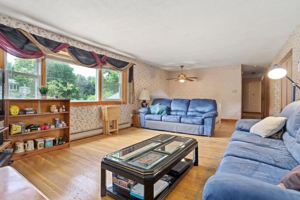 2 Apollo Circle Andover, MA 01810 - Photo 3 of 33 Gallery Image 3