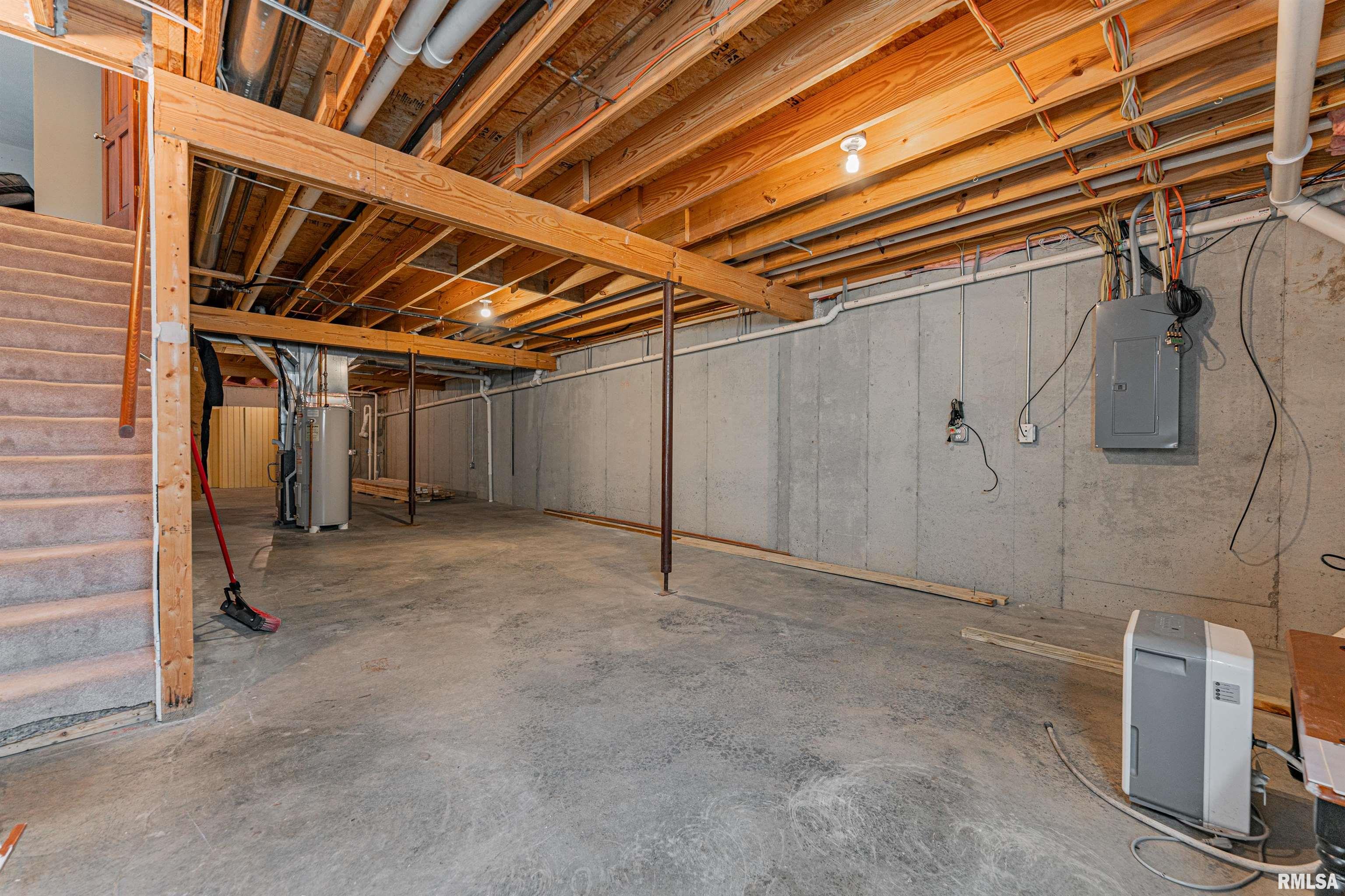 3610 Troon Drive Springfield, IL 62712 - Photo 23 of 30 Gallery Image 23