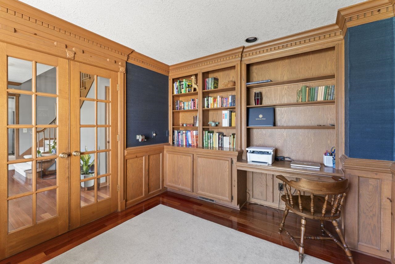 11516 Kings Coach Road Grand Blanc, MI 48439 - Photo 16 of 54 50135897-2ce39fba-71ac-4321-9e7a-227b76892f00.JPG