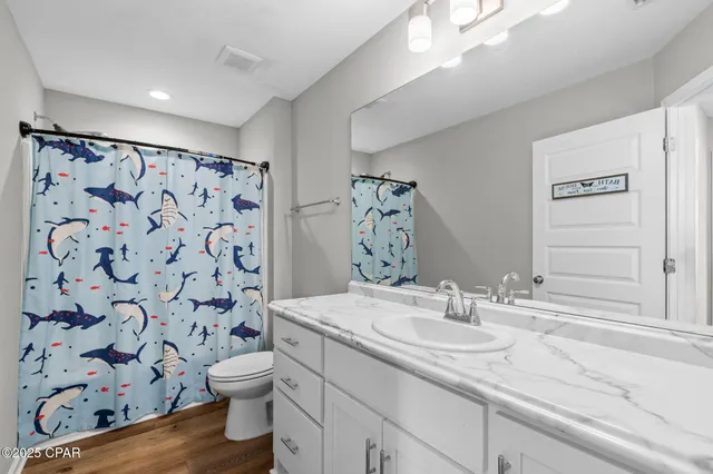 $2,200 | 406 Raven Lane, Panama City, FL 32404