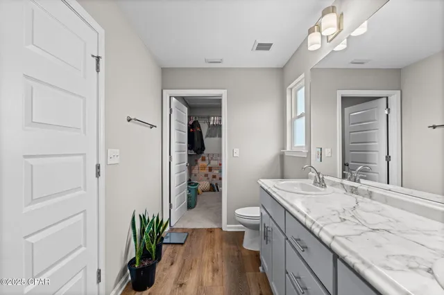 $2,200 | 406 Raven Lane, Panama City, FL 32404