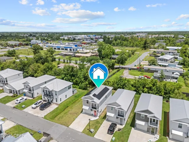 $2,200 | 406 Raven Lane, Panama City, FL 32404