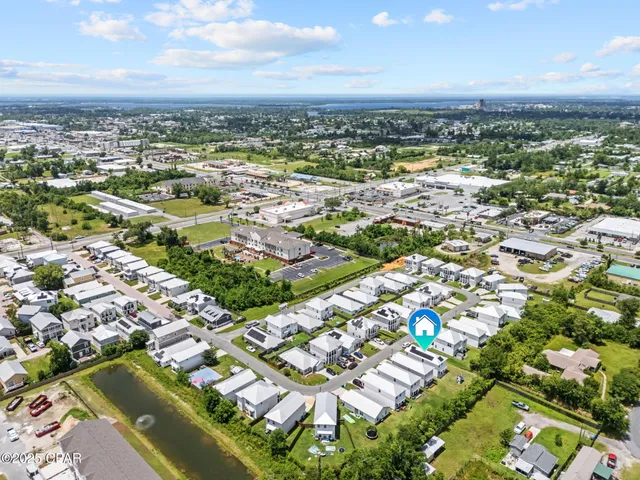 $2,200 | 406 Raven Lane, Panama City, FL 32404