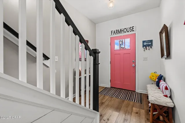 $2,200 | 406 Raven Lane, Panama City, FL 32404