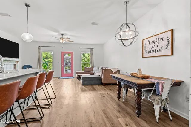 $2,200 | 406 Raven Lane, Panama City, FL 32404