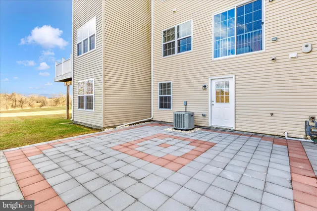 $2,300 | 10373 Lantern Lane, Hagerstown, MD 21740