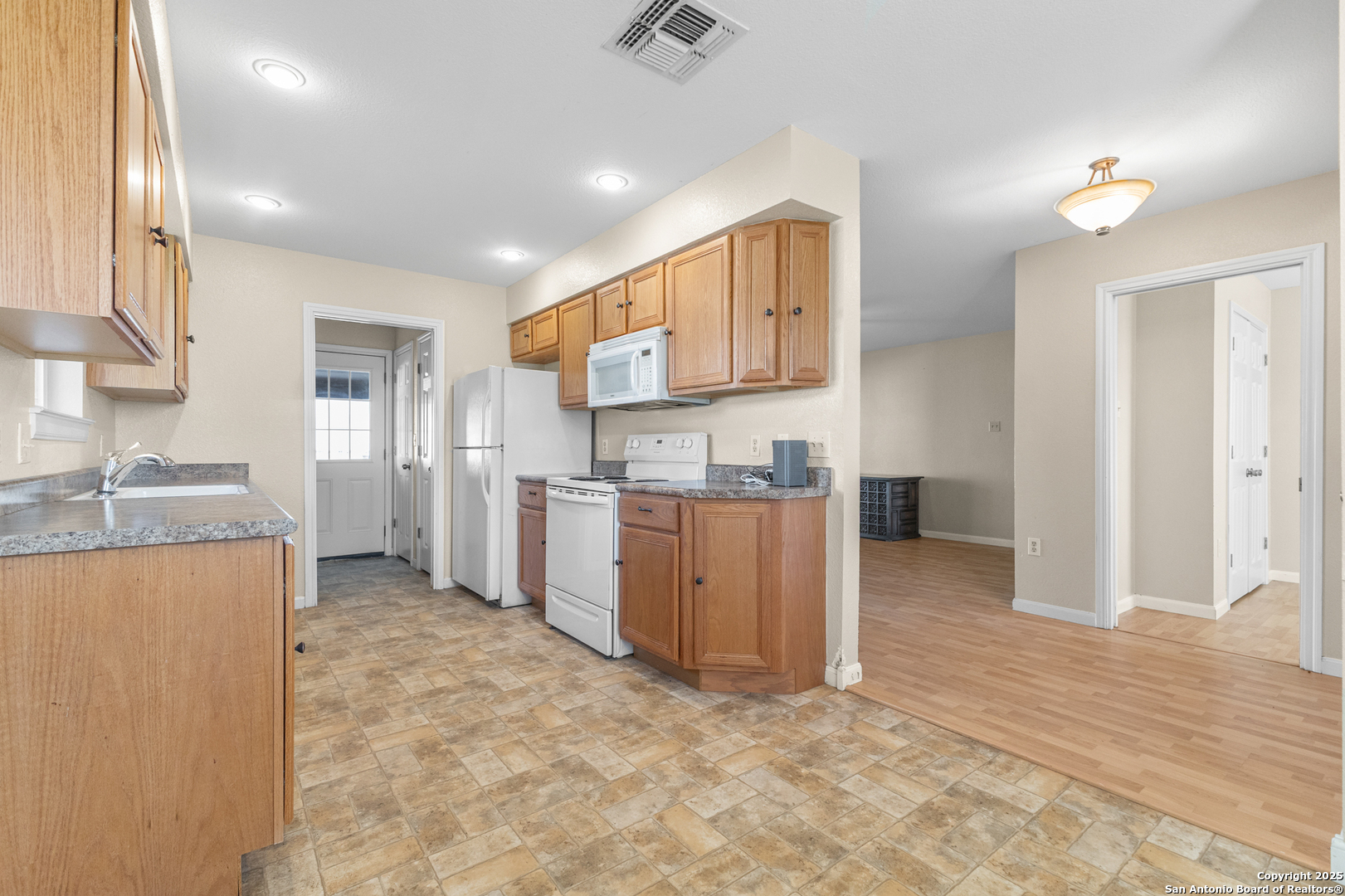 1591 Leissner School Road Seguin, TX 78155 - Photo 43 of 50