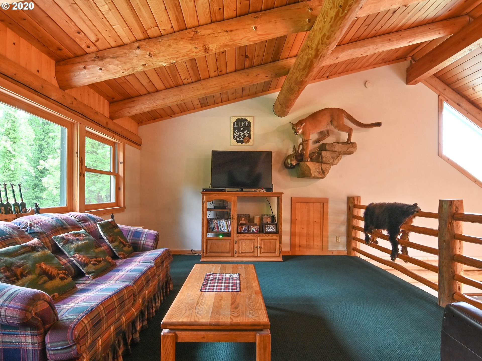 35405 Black Canyon Road Springfield, OR 97478 - Photo 6 of 32