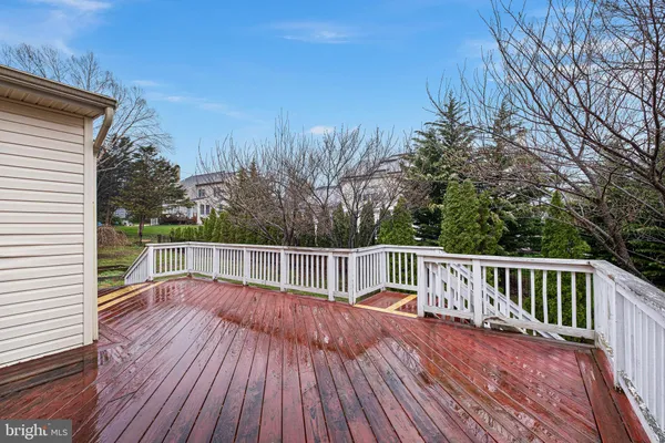 $619,000 | 6 Killens Pond Court, Newark, DE 19711