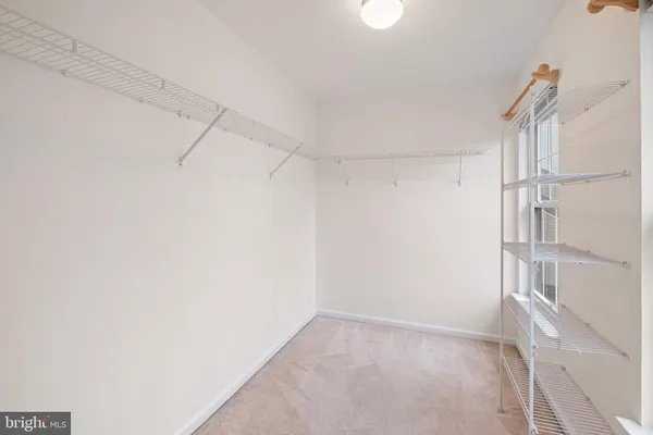 $619,000 | 6 Killens Pond Court, Newark, DE 19711