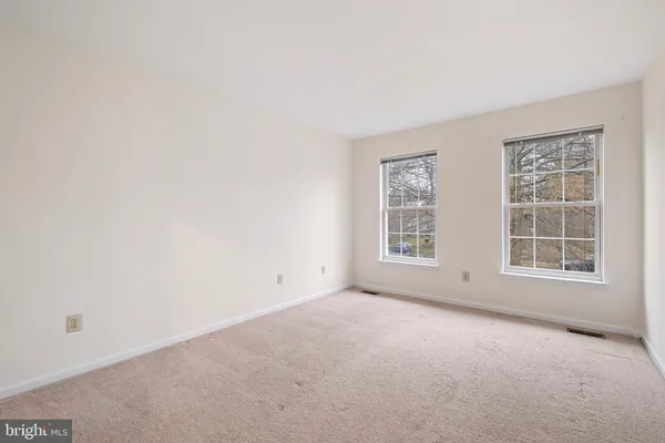 $619,000 | 6 Killens Pond Court, Newark, DE 19711