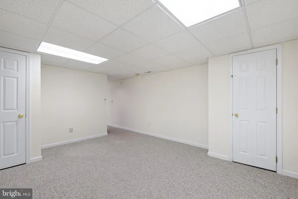 $619,000 | 6 Killens Pond Court, Newark, DE 19711