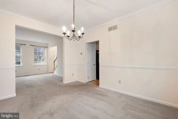 $619,000 | 6 Killens Pond Court, Newark, DE 19711