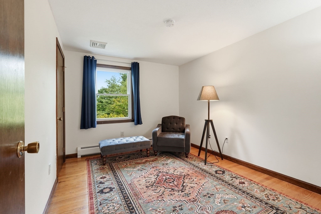 87 Logtown Road Amherst, MA 01002 - Photo 31 of 41