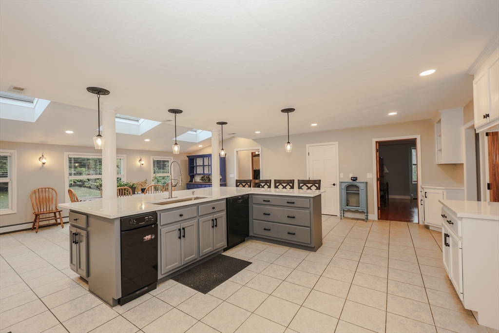 25 Autumn Road Wrentham, MA 02093 - Photo 19 of 42 Gallery Image 19