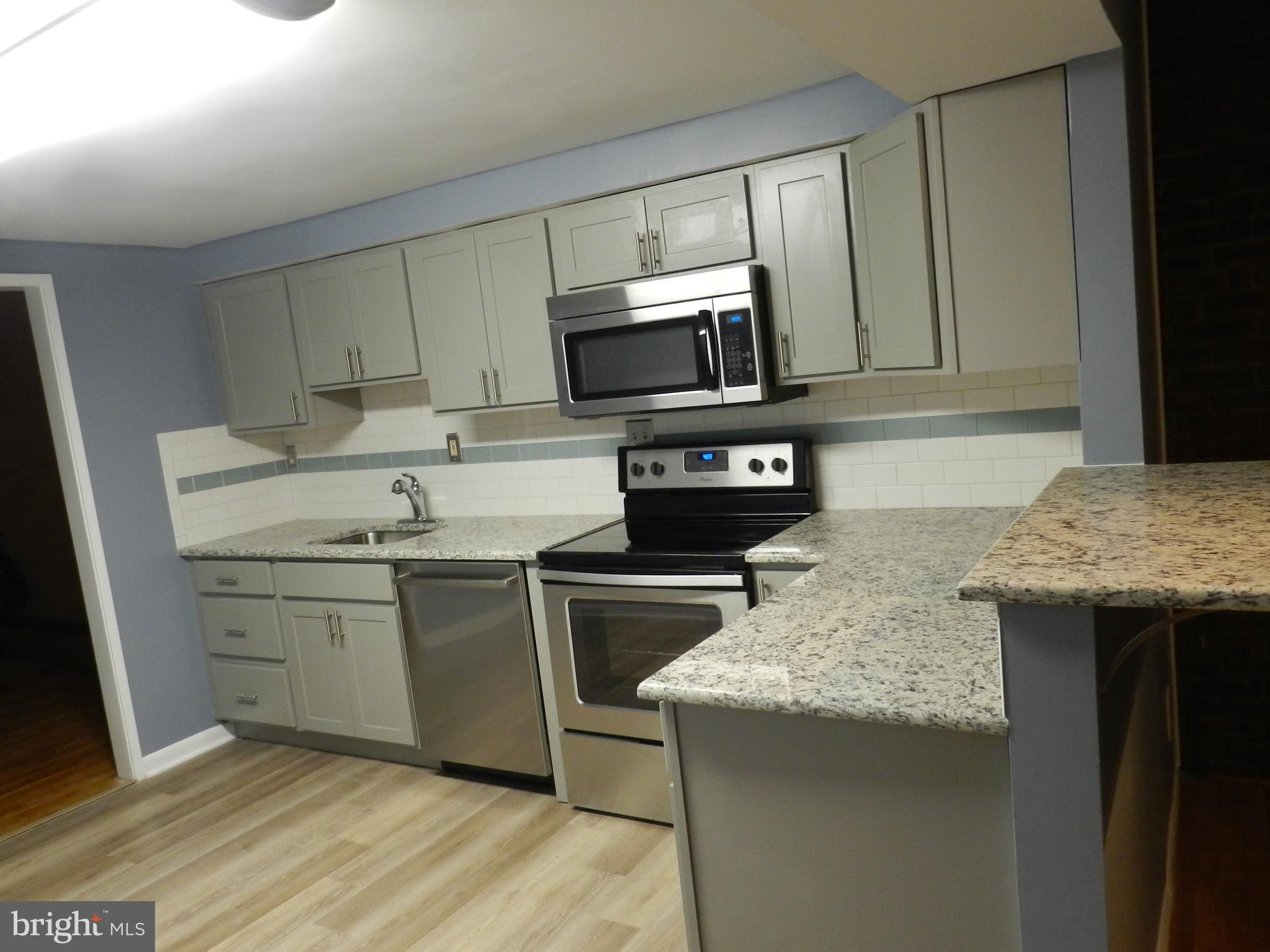 9676 Basket Ring Road Columbia, MD 21045 - Photo 3 of 29 All new appliances