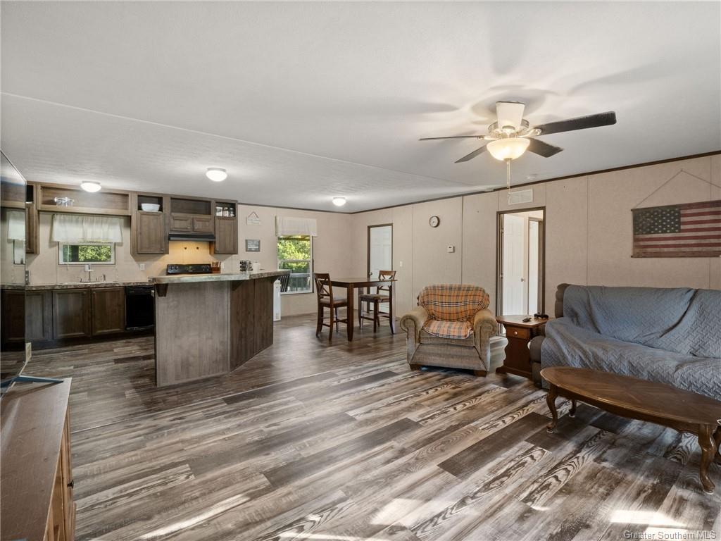 2477 Belview Road Leesville, LA 71446 - Photo 3 of 18