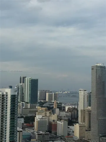 $3,395,000 | 88 Southwest 7th Street, Unit 3711, Miami, FL 33130