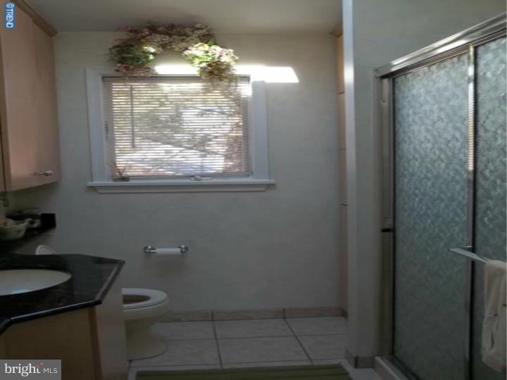 555 Kennerly Road Springfield, PA 19064 - Photo 15 of 18 Bathroom