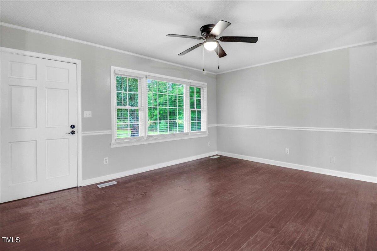 269 Beautancus Road Mount Olive, NC 28365 - Photo 5 of 31 10-269 Beautancus Rd-10