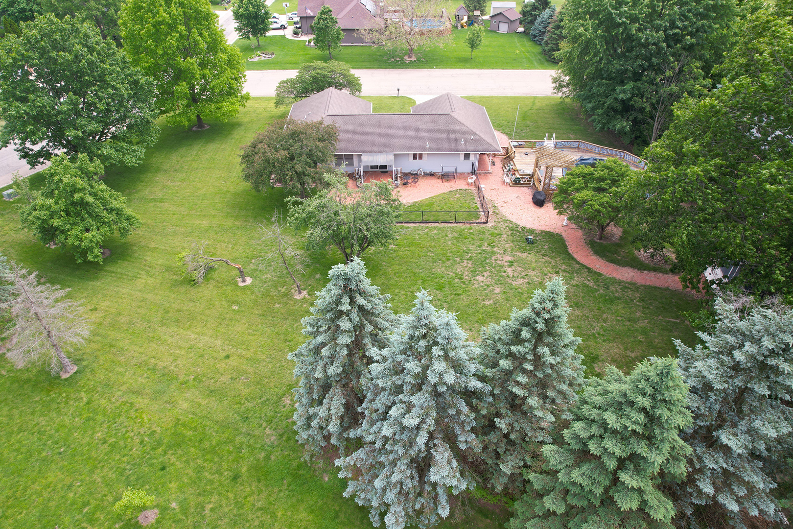 109 Selma Street Utica, IL 61373 - Photo 7 of 24