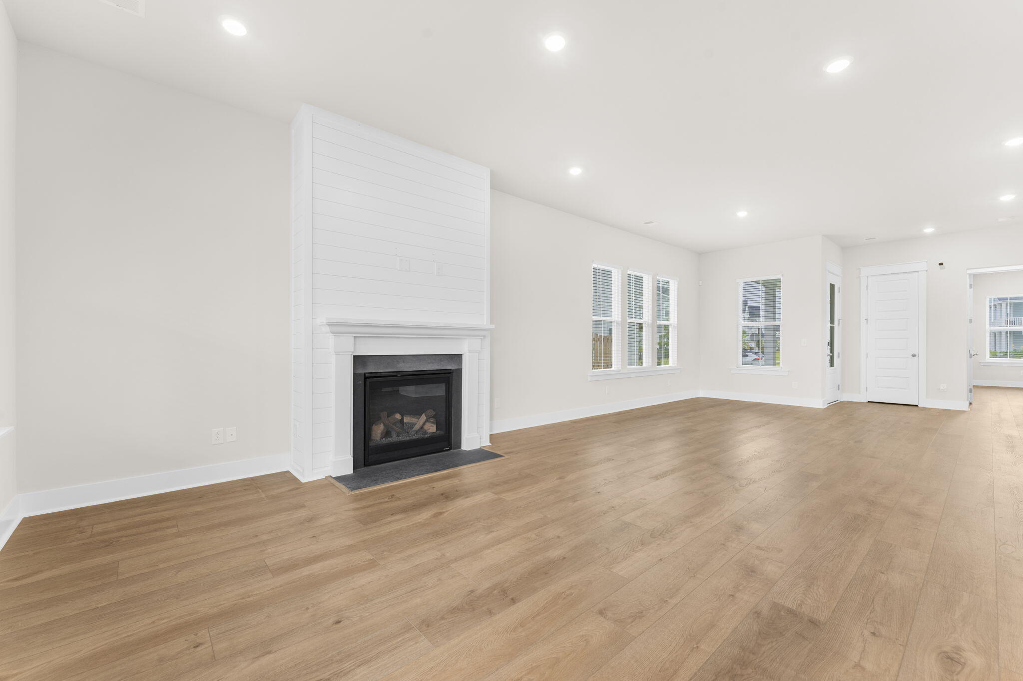 109 Marion Road Summerville, SC 29486 - Photo 10 of 51 8-web-or-mls-DSC06218