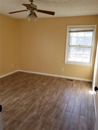 $1,850 | 4561 Braselton Highway, Hoschton, GA 30548