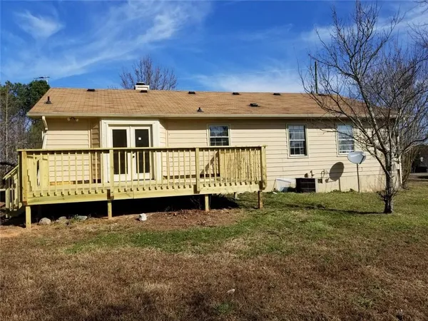 $1,850 | 4561 Braselton Highway, Hoschton, GA 30548