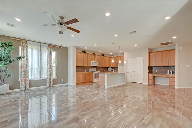 $2,550 | 8707 Cimarron Falls Court, Magnolia, TX 77354